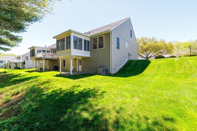 14 Angell Brook Dr 14, West Boylston, MA 01583