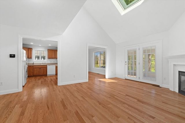 14 Angell Brook Dr 14, West Boylston, MA 01583