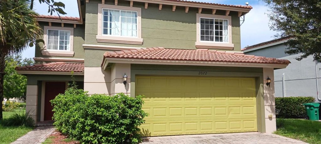 2072 SW Newport Isles Boulevard, Port St. Lucie, FL 34953