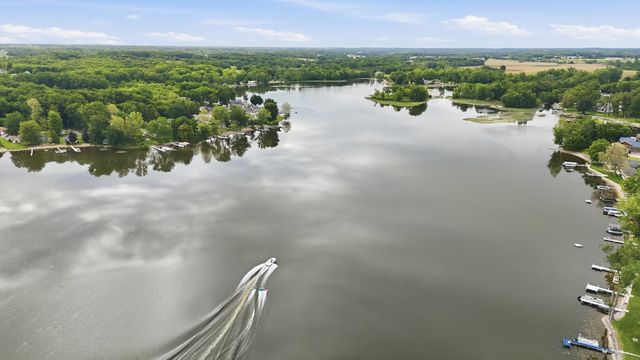 55 Lane 275B Turkey Lake, Hudson, IN 46747