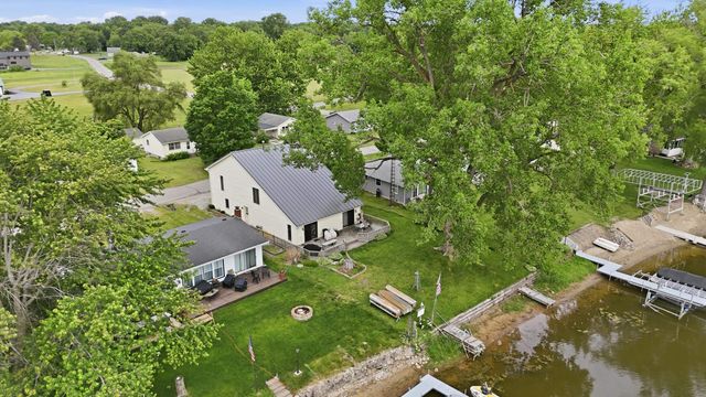 55 Lane 275B Turkey Lake, Hudson, IN 46747