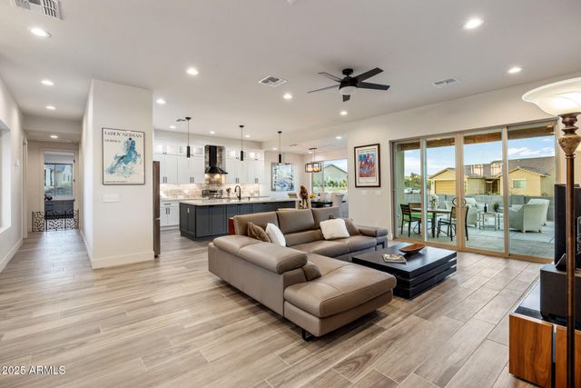 16332 E Skinner Drive, Scottsdale, AZ 85262