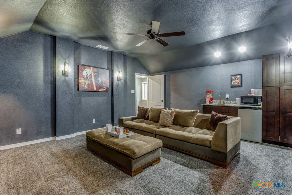 Image 17 of property listing at 814 Tuscan Road, Harker Heights, TX 76548