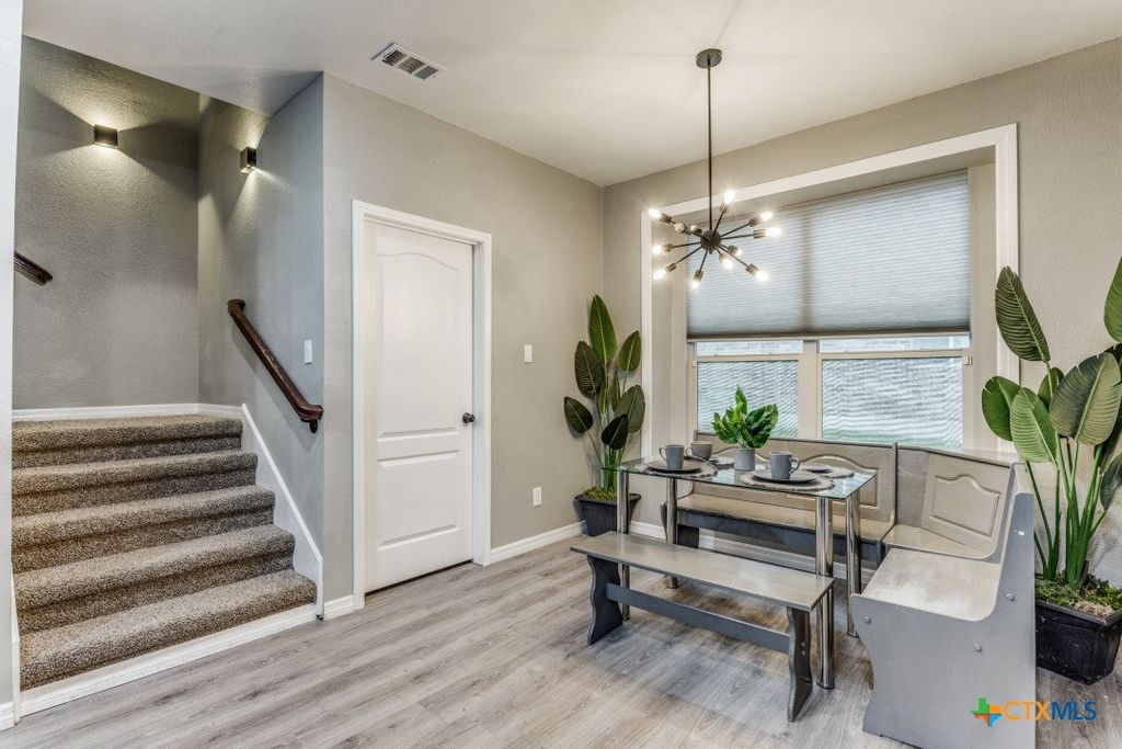 Image 4 of property listing at 814 Tuscan Road, Harker Heights, TX 76548