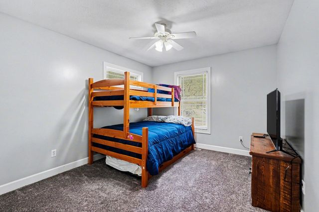 2516 Vanhorn Court, Allegan, MI 49010