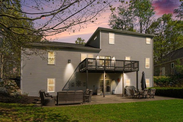 2516 Vanhorn Court, Allegan, MI 49010