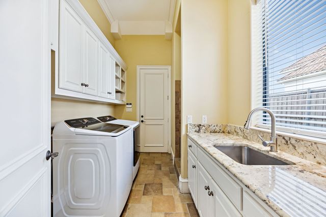 6545 Crown Forest Drive, Plano, TX 75024