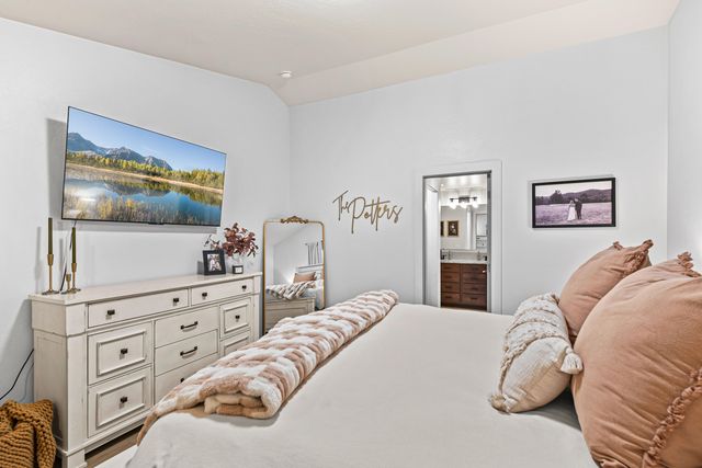 3647 Durst Street, Medford, OR 97504