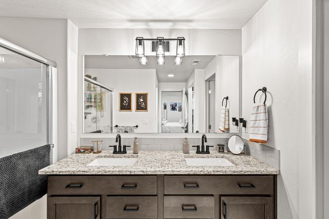 3647 Durst Street, Medford, OR 97504