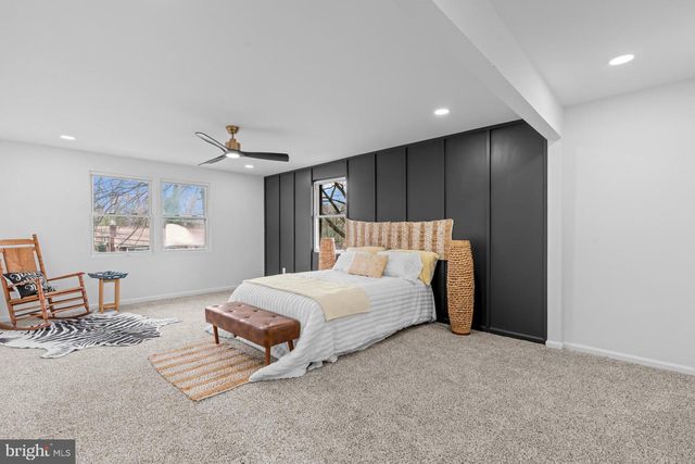 2402 FAIRLAWN ST, Temple Hills, MD 20748