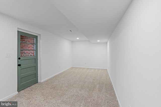 2402 FAIRLAWN ST, Temple Hills, MD 20748