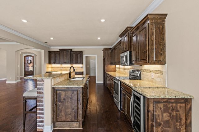 1028 Addison Boulevard, Pottsboro, TX 75076