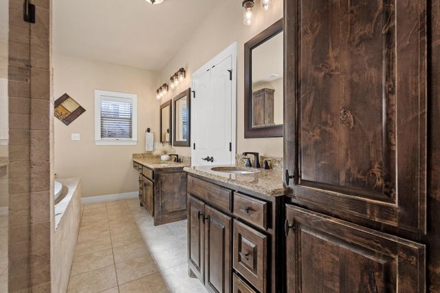 1028 Addison Boulevard, Pottsboro, TX 75076