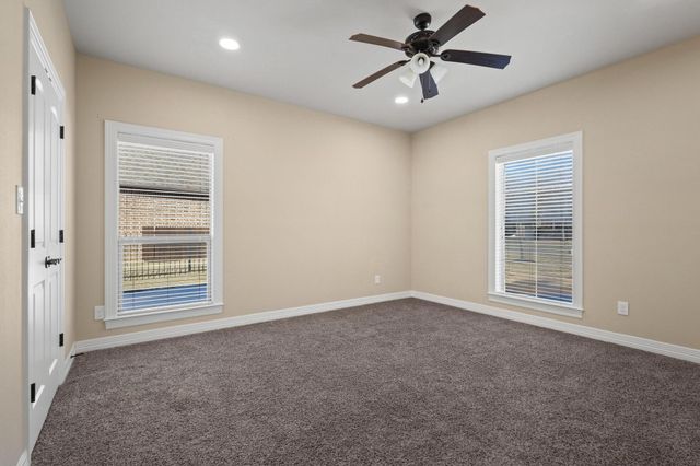 1028 Addison Boulevard, Pottsboro, TX 75076