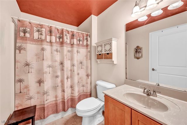 5239 Lake Road W 305, Ashtabula, OH 44004