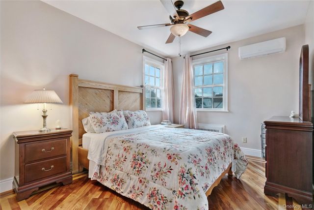 1011 Bay 24th Street, Far Rockaway, NY 11691