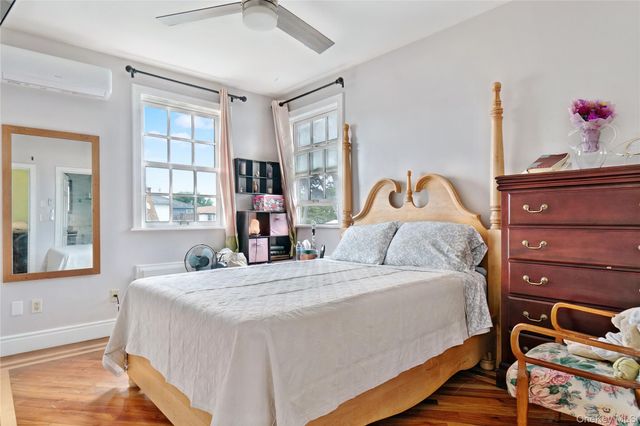 1011 Bay 24th Street, Far Rockaway, NY 11691