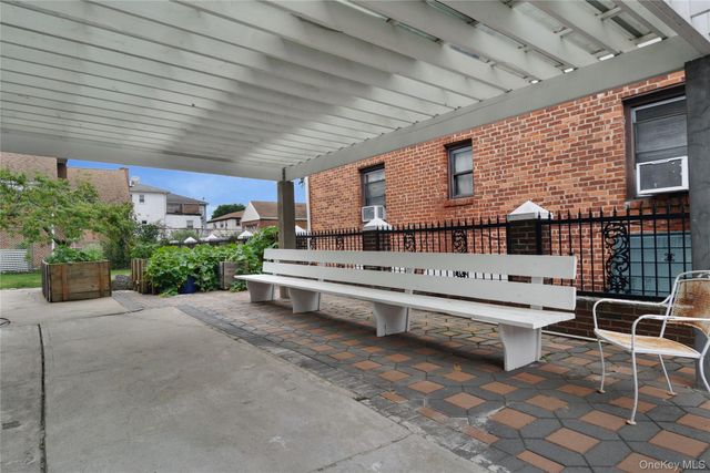 1011 Bay 24th Street, Far Rockaway, NY 11691