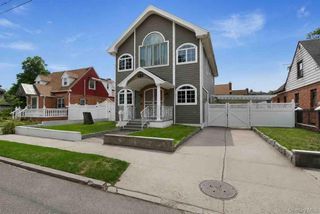 1011 Bay 24th Street, Far Rockaway, NY 11691