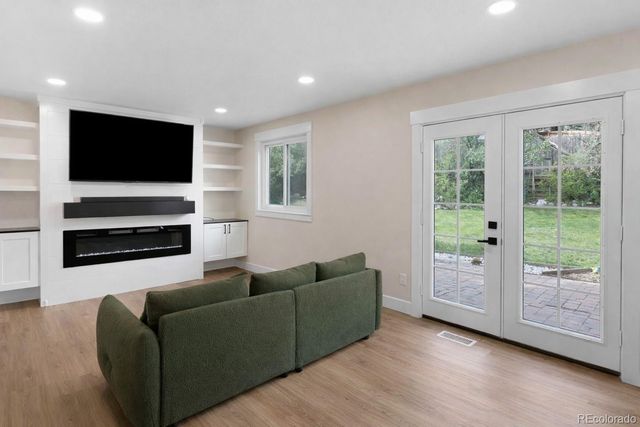 613 N Brentwood Court, Castle Rock, CO 80104