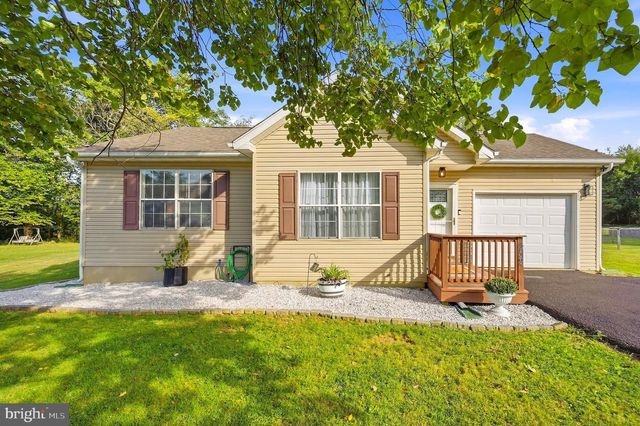 452 MORGAN ST, Inwood, WV 25428