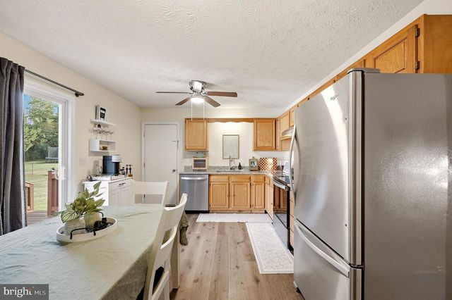 452 MORGAN ST, Inwood, WV 25428