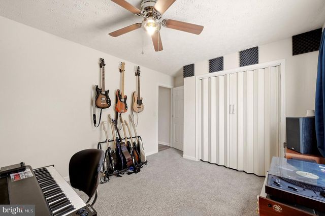 452 MORGAN ST, Inwood, WV 25428