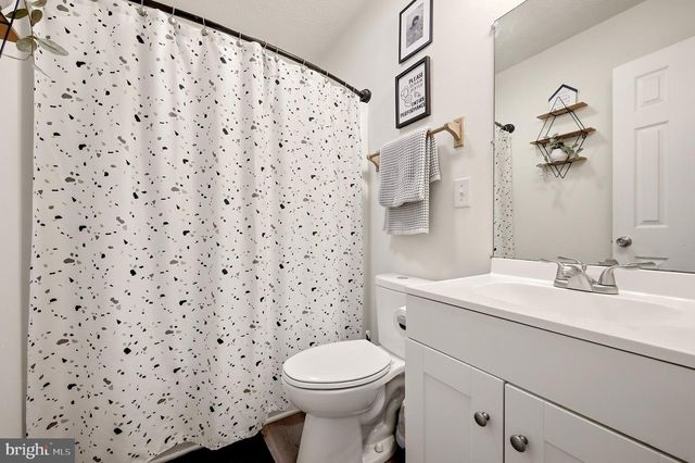 452 MORGAN ST, Inwood, WV 25428