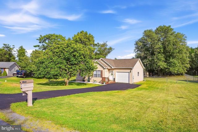 452 MORGAN ST, Inwood, WV 25428
