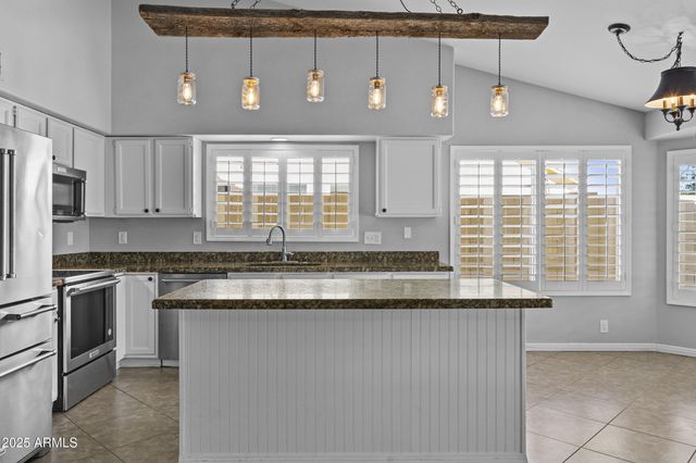 2382 W HEMLOCK Court, Chandler, AZ 85248