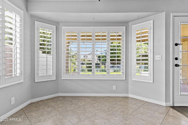 2382 W HEMLOCK Court, Chandler, AZ 85248