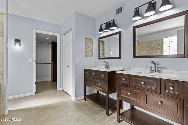 2382 W HEMLOCK Court, Chandler, AZ 85248