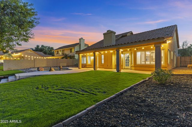 2382 W HEMLOCK Court, Chandler, AZ 85248