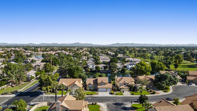 2382 W HEMLOCK Court, Chandler, AZ 85248