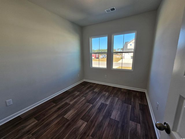 2033 Wild Indigo Circle NW, Calabash, NC 28467