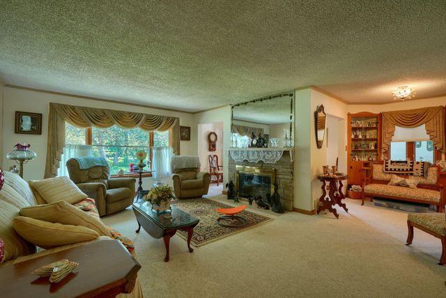 1744 Graham Road, Reynoldsburg, OH 43068