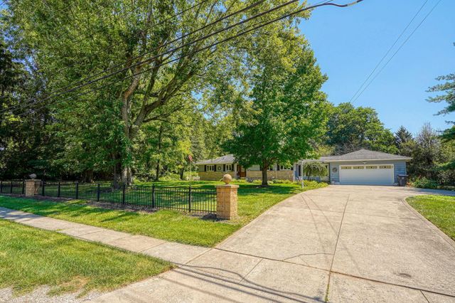 1744 Graham Road, Reynoldsburg, OH 43068