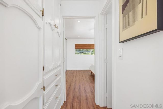 4627 Park Dr, Carlsbad, CA 92008