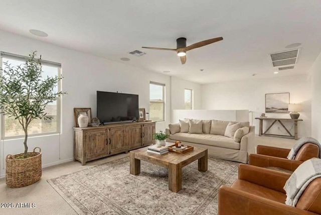 10843 E CALYPSO Avenue, Mesa, AZ 85208