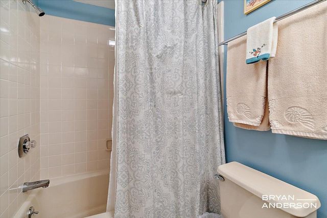 810 S Harbor Drive 22, Grand Haven, MI 49417
