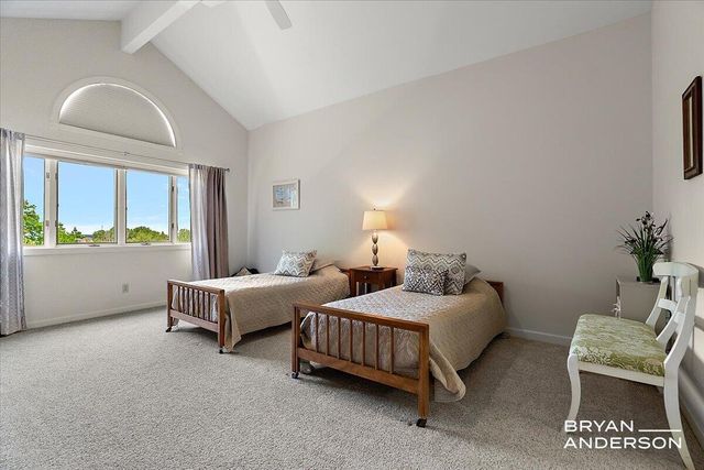 810 S Harbor Drive 22, Grand Haven, MI 49417