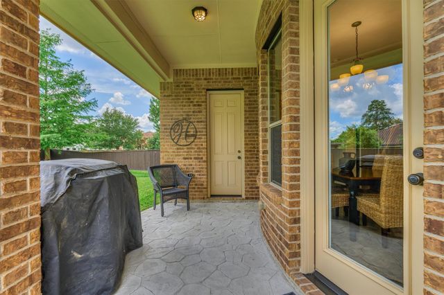 67 S Sage Sparrow Circle, Spring, TX 77389