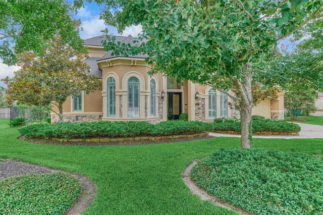 67 S Sage Sparrow Circle, Spring, TX 77389