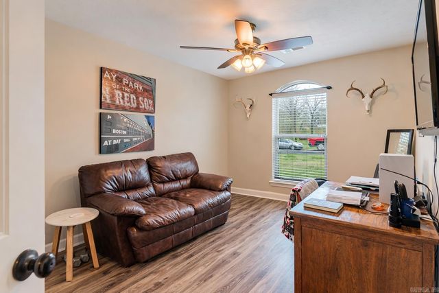 1200 Andrews Dr, Conway, AR 72032