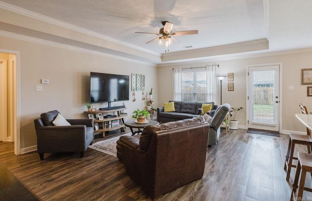 1200 Andrews Dr, Conway, AR 72032