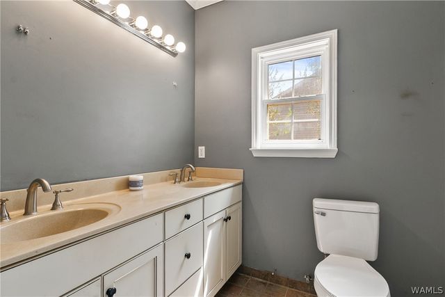 231 Ann, Moundville, AL 35474