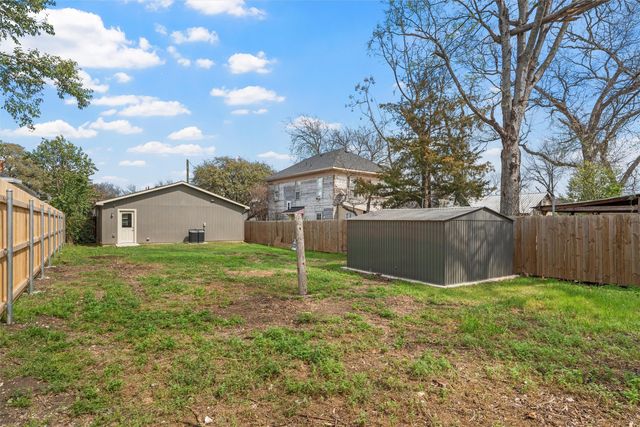 1124 N 13th Street, Waco, TX 76707