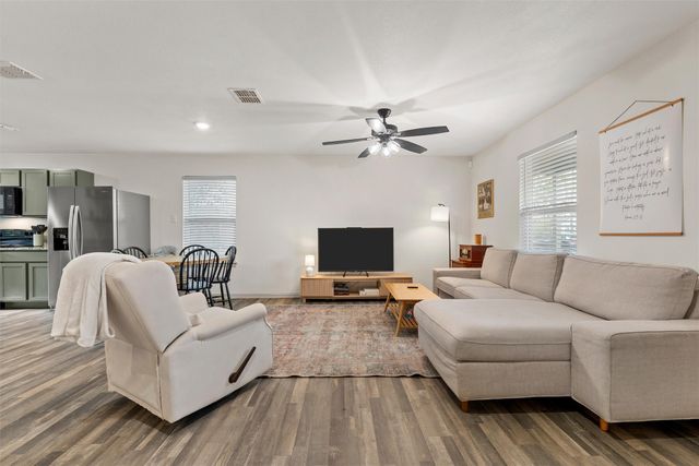 1124 N 13th Street, Waco, TX 76707