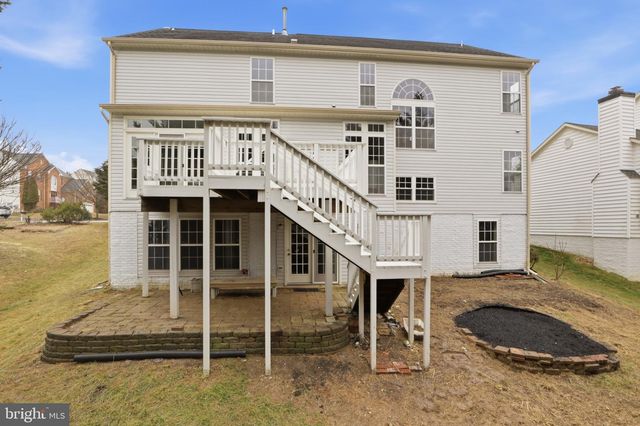 11401 CROWNWOOD LN, Rockville, MD 20850