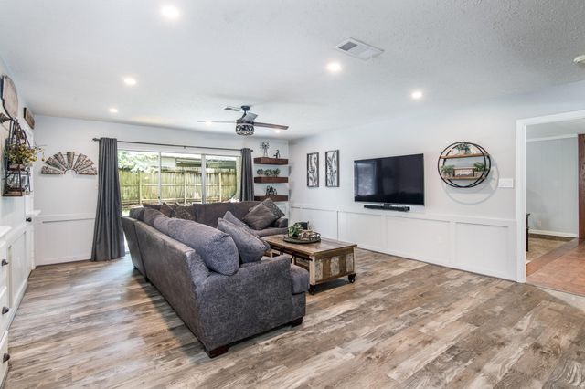 1971 Ogrady Drive, Conroe, TX 77304